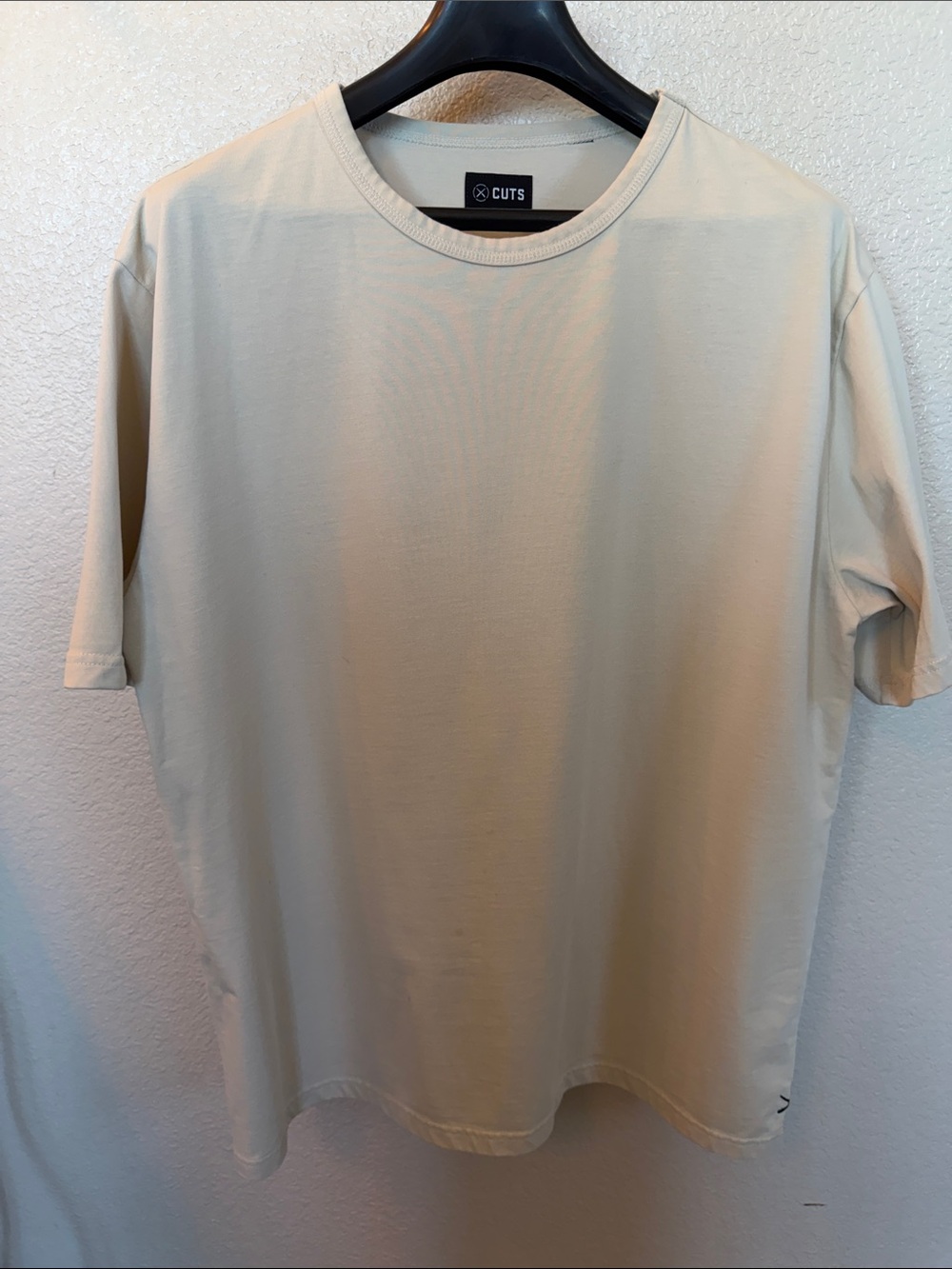CUTS Men's Crew Neck T-Shirt in Light Beige